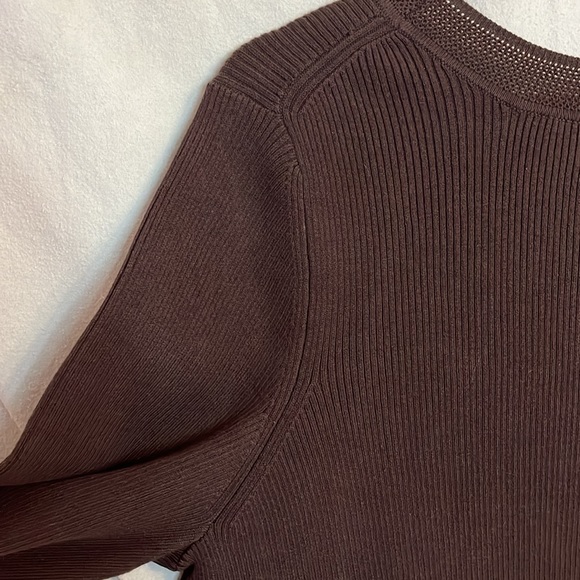 Dark Brown, Lattice Trim, Short Sleeve Sweater by Reality Plus 1X NWT - Picture 11 of 15